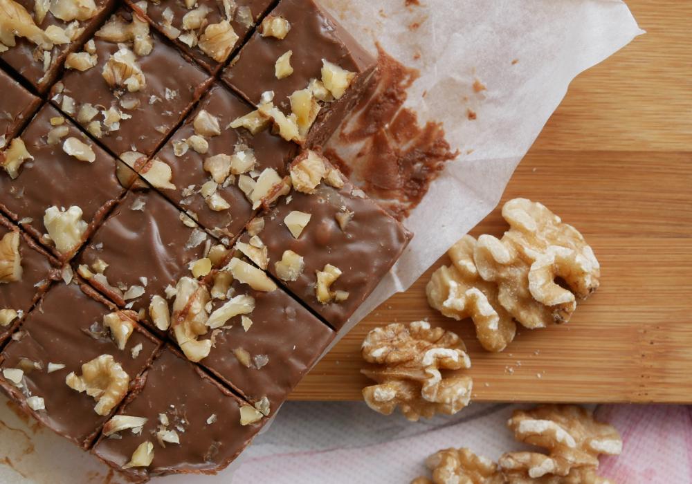 Fudge de chocolate e nozes